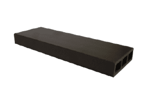 ไม้เทียม บล็อก PL-03 (Plan-Nyx): บล็อกคอนกรีตสีดำมีช่องว่างสามช่อง